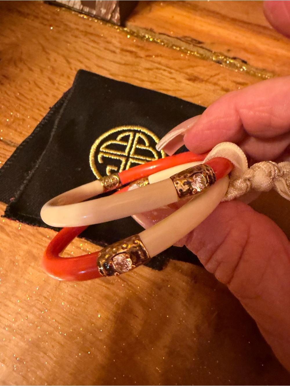 Budhagirl yin & yang coral & cream sz small all weather bangle perfect condition